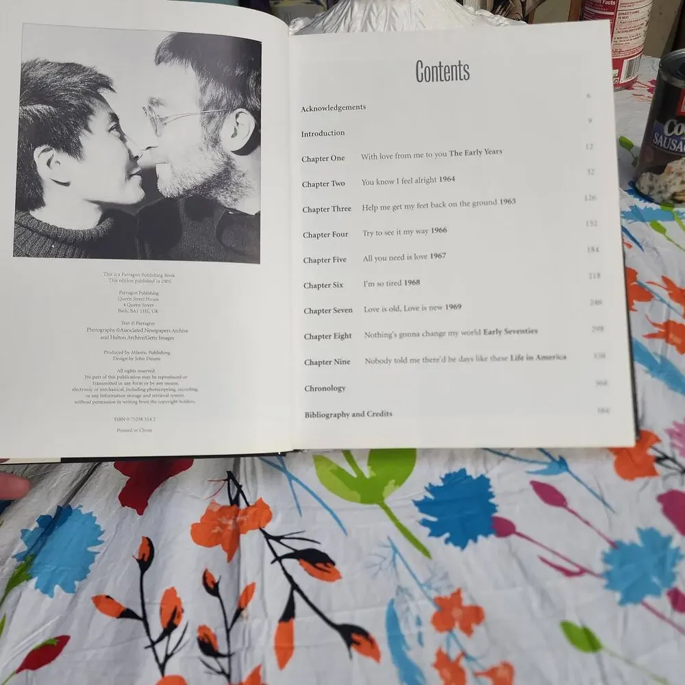 John Lennon UNSEEN ARCHIVES (Hardcover)